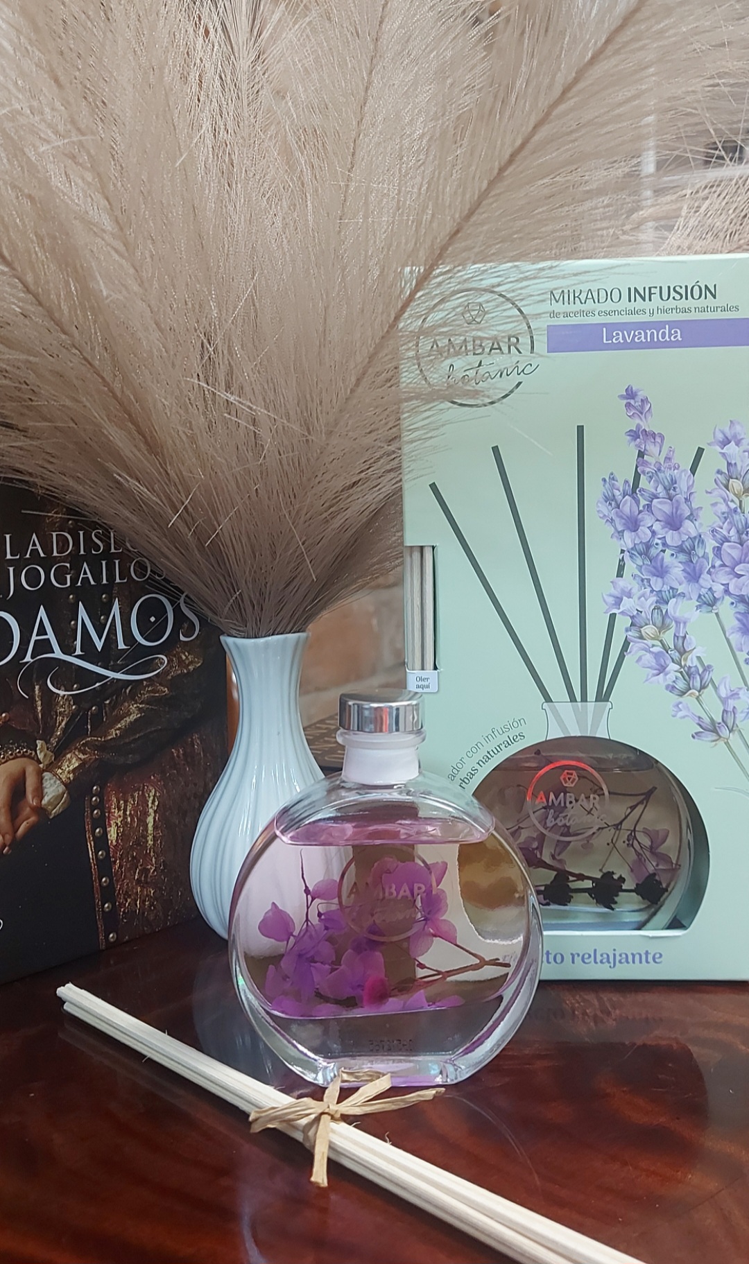 Ambar Botanic namų kvapai su lazdelėmis ,,Levanda " (75 ml)